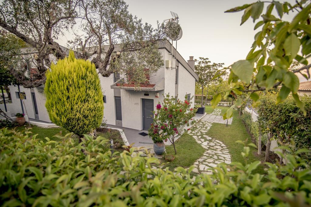 Pleiades Boutique Villas Kryopigí Eksteriør bilde